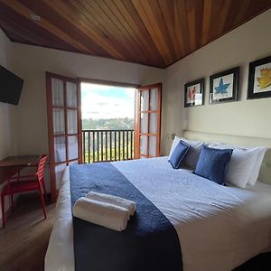 Suite Hot Tub